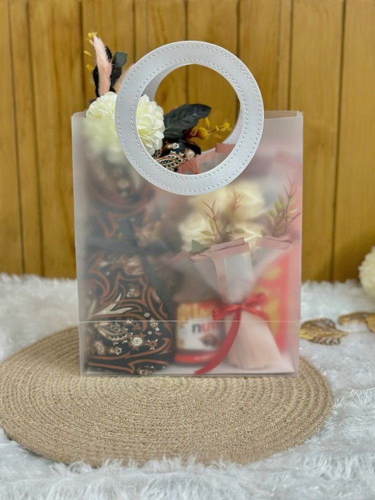 Translucent Goodie Bag Square | Gift Packing Bag | Party Favor Bag | Goodie Bag for Birthday & Events